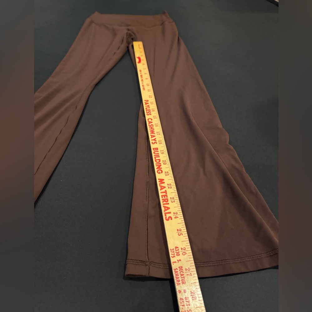 Aerie OFFLINE Real Me Xtra Flare Leggings Brown Bootcut Yoga Pants Size M - Picture 4 of 5